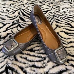 Fossil Pewter Flats SZ 8